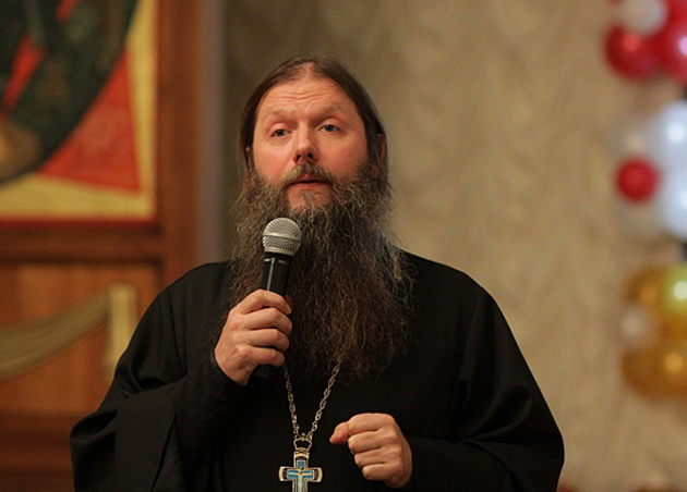 Протоиерей Артемий Владимиров. sfil.ru