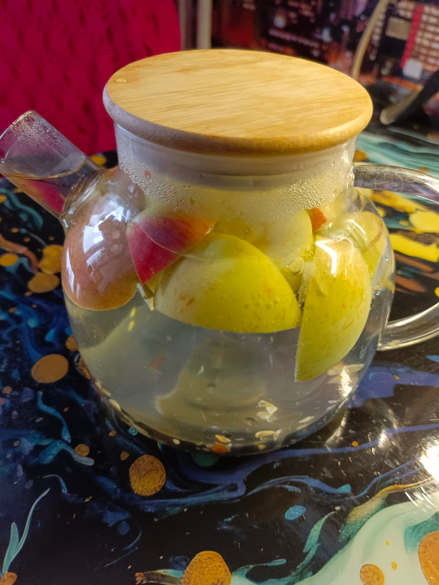 Утоляет голод 