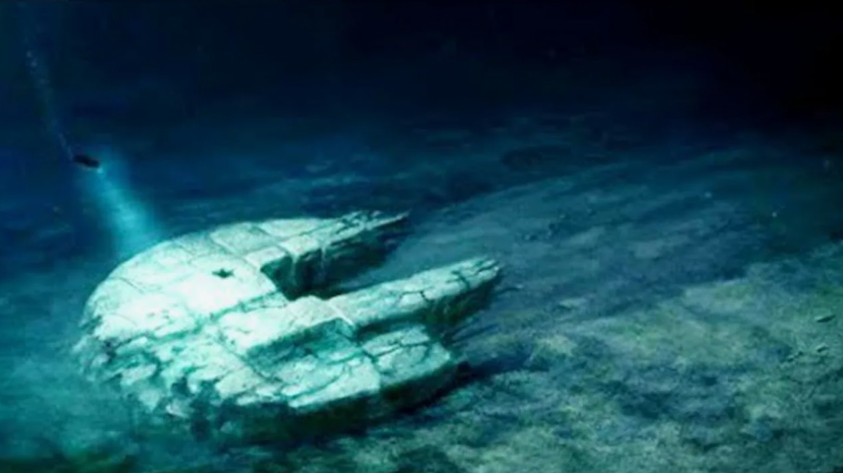 Балтийское НЛО. Что скрывает диск на дне моря, который то исчезает, то появляется снова?