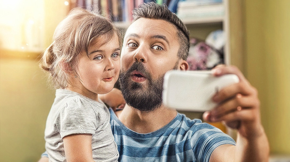    Когда TikTok важнее общения