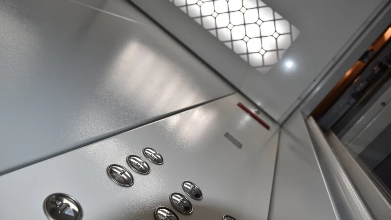     Лифты. fkr22.ru