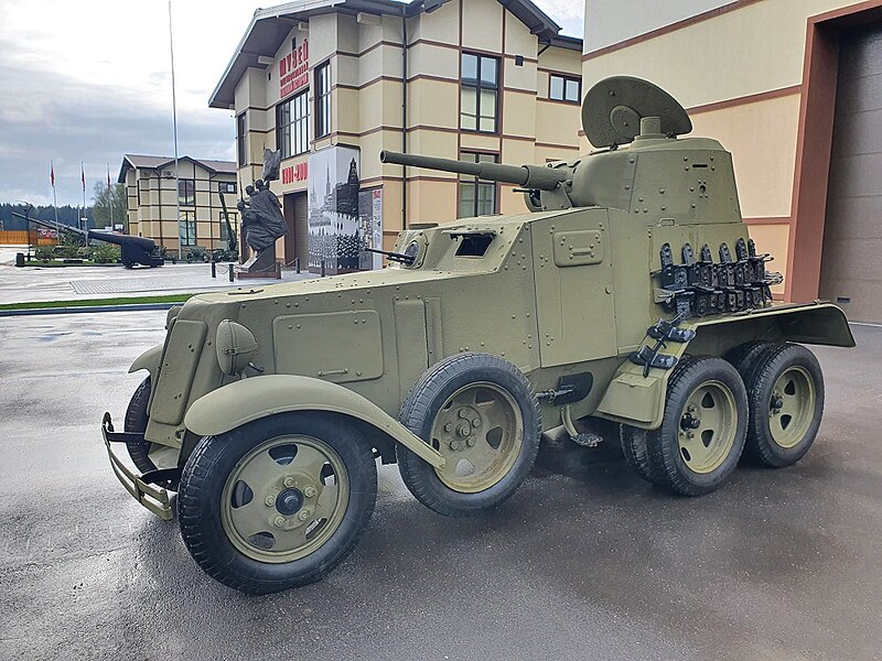 БА-10 в Музее отечественной военной истории в деревне Падиково