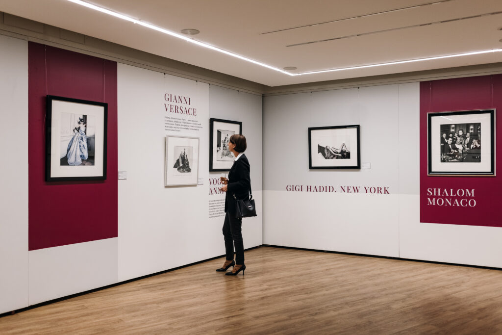 Выставка Patrick & Victor Demarchelier, Галерея Люмьер, 2023-2024 smirnov  📷
