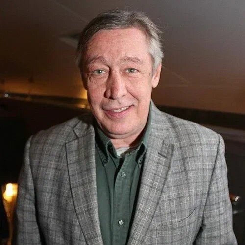     Михаил Ефремов развелся с Софьей Кругликовой