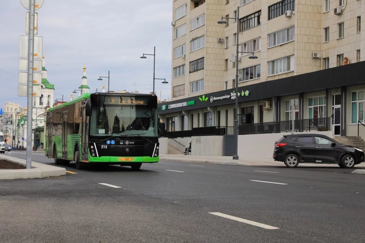    С 1 сентября на тюменских дорогах появились дополнительные автобусы