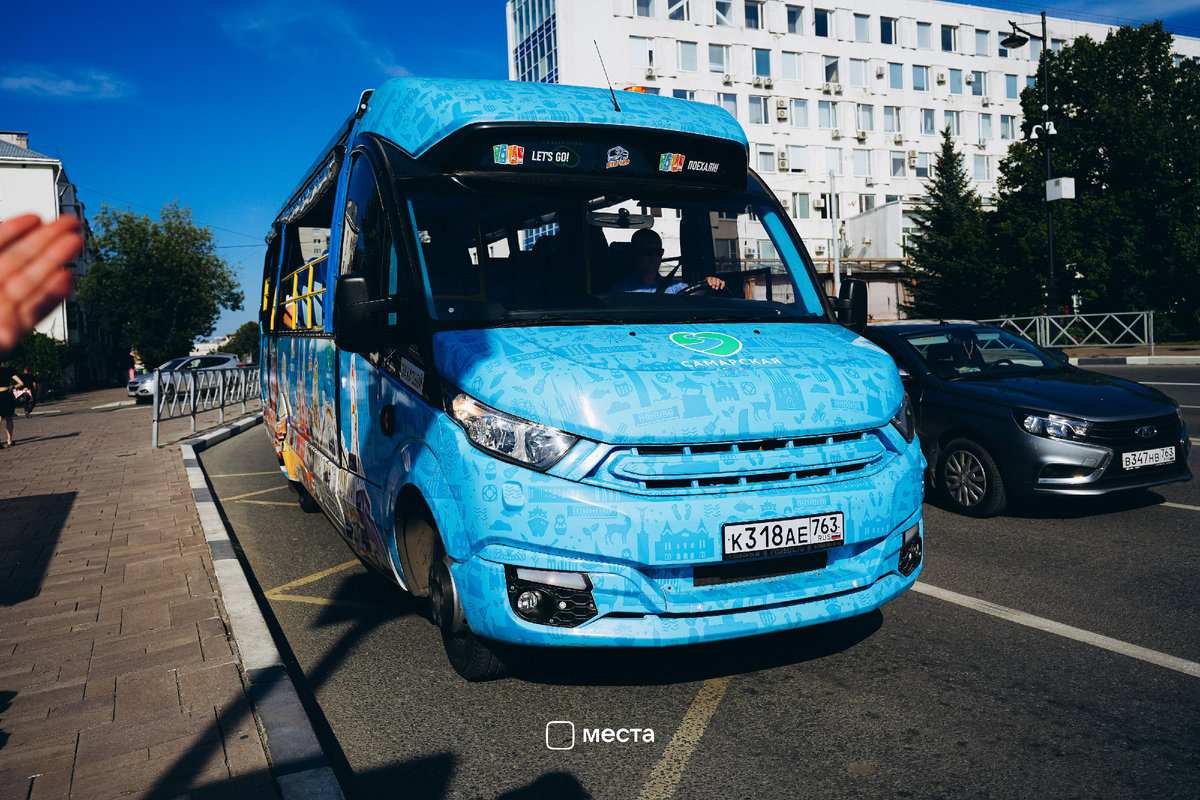 Как вам такой автобус-кабриолет?
