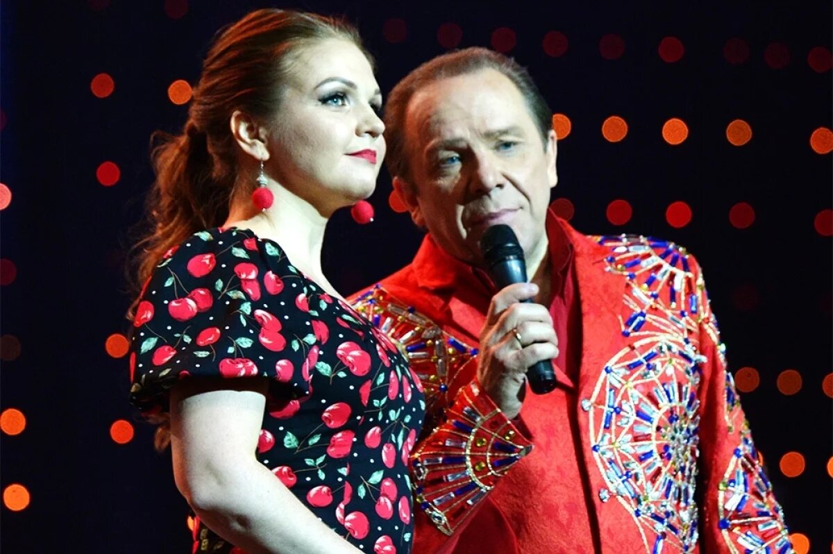    Марина и Владимир Девятовы.