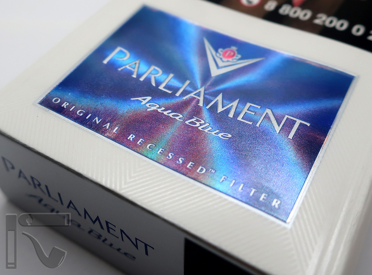 Дубль на сигареты Parliament Aqua Blue. Фото: © канал "Уголок Курильщика"