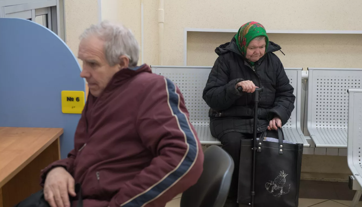 Число женщин среди пенсионеров превышает число мужчин примерно в два раза. Где пенсионерам жить хорошо?