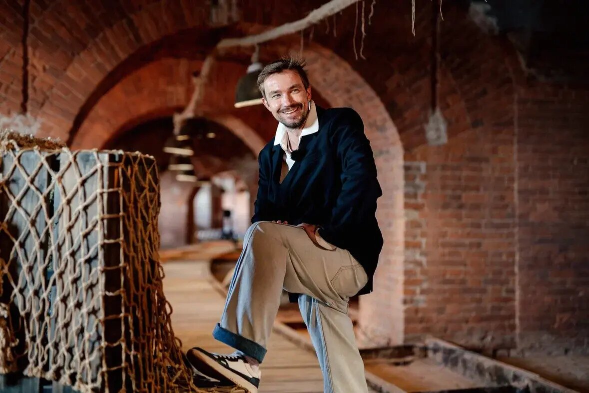 Александр Петров