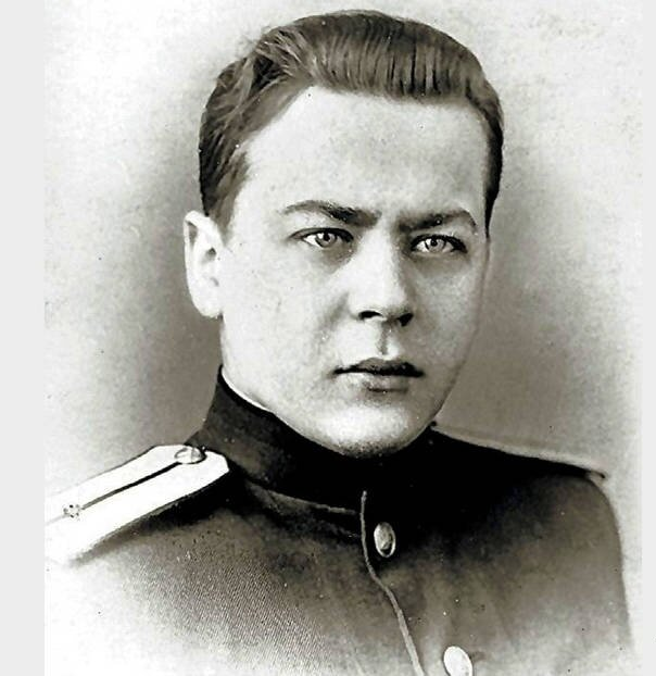 Владимир Арапов (прототип Шарапова)