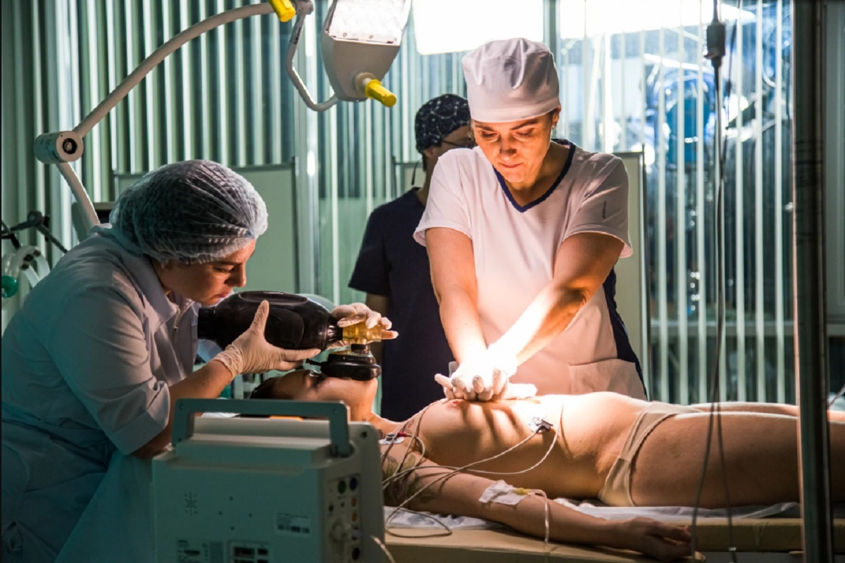    В новом сезоне героиня Елены Пановой работает по специальности