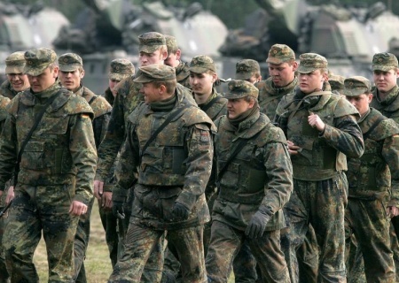    Жители Германии начали массово искать способы увильнуть от военной службы