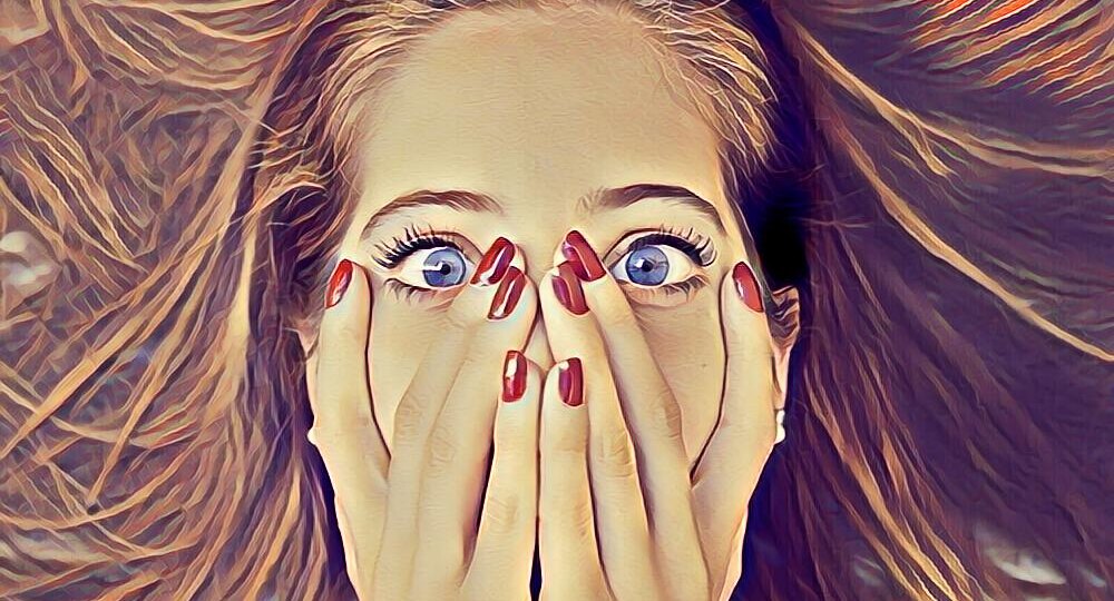 Говорят, туристка в Таиланде ударилась головой и теперь только по-древнерусски общается