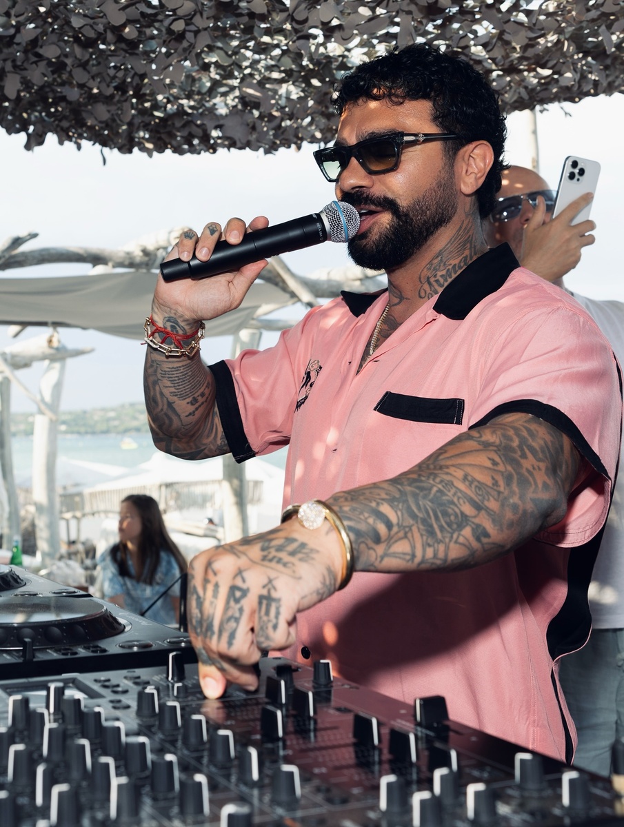    Фото: Личный блог Тимати, источник: @timatiofficial