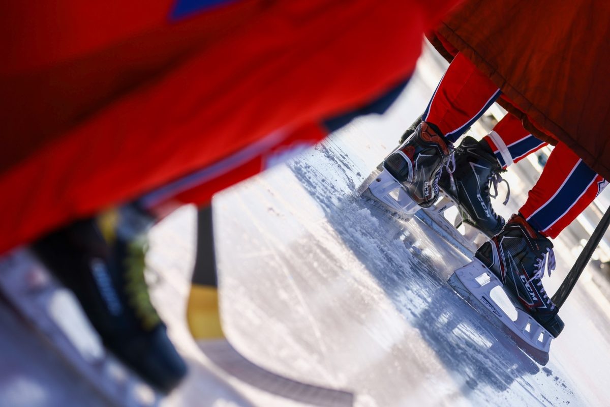    За восемь дней стартовцы проведут шесть поединков