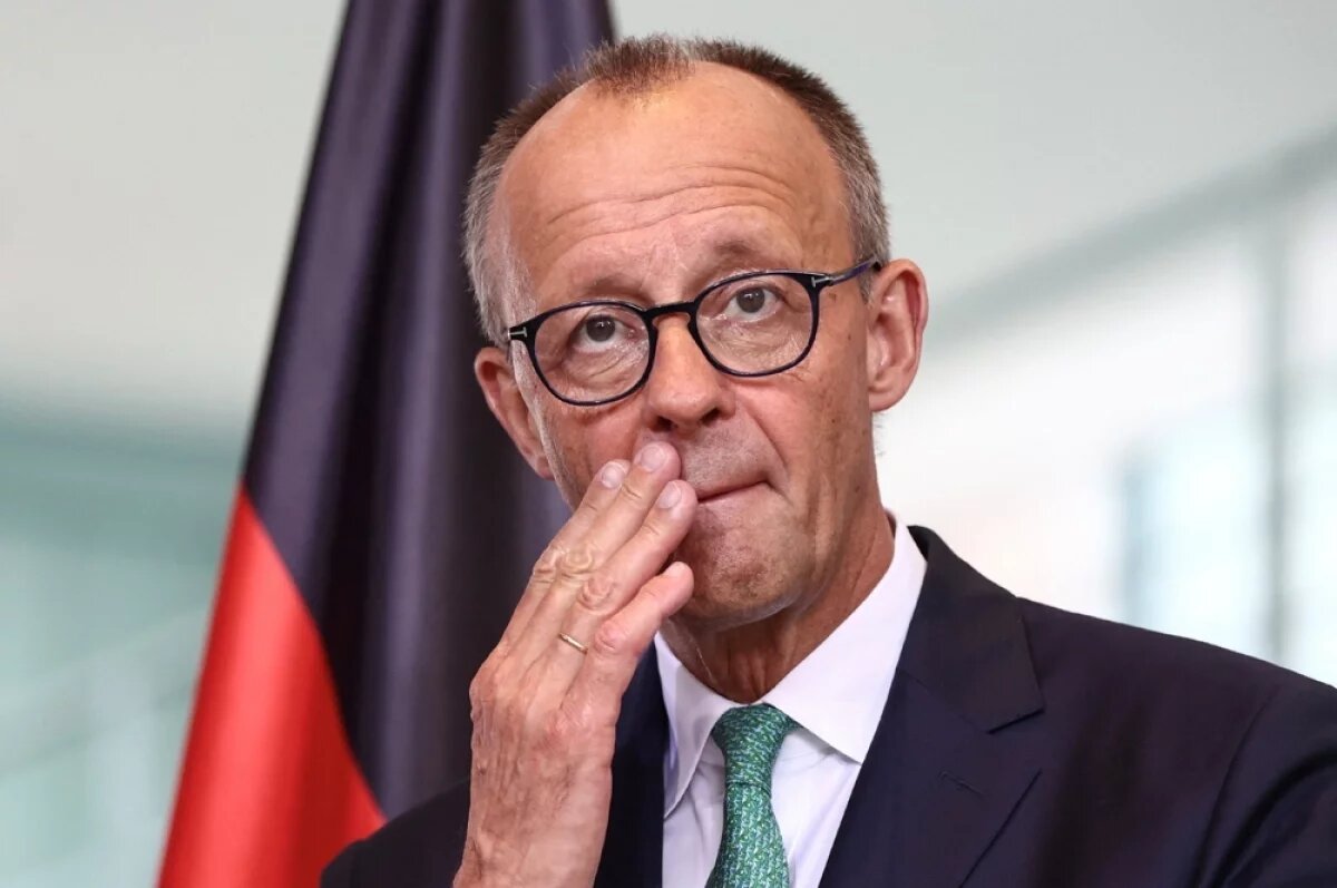    В большом интервью немецкому медиахолдингу Мерц дал волю своим потаённым желаниям и чувствам.