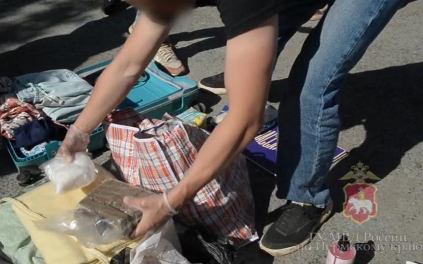    9 кг наркотиков изъяли у межрегиональной банды с участием жителей Удмуртии