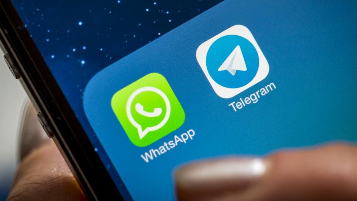 Мессенджеры Telegram и WhatsApp 