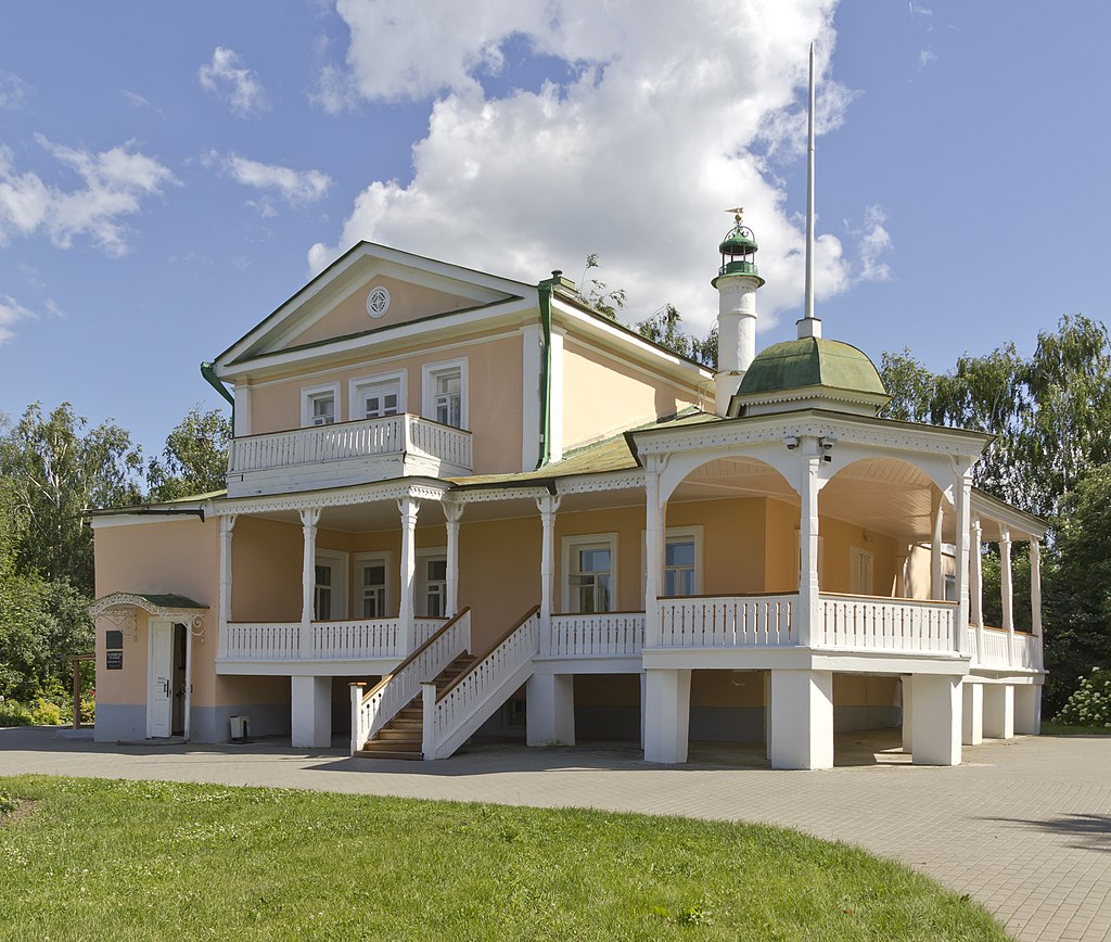 Усадьба Л. И. Кашиной в Константиново, с сайта ru.wikipedia.org