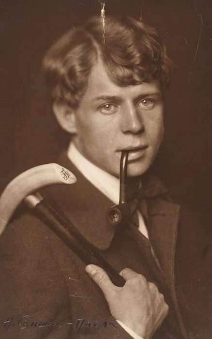 С. Есенин, с сайта pikabu.ru