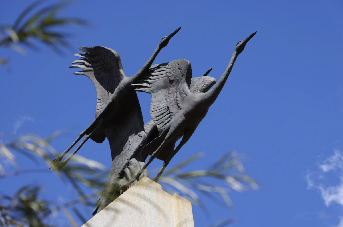 Памятник жертвам теракта на Дубровке