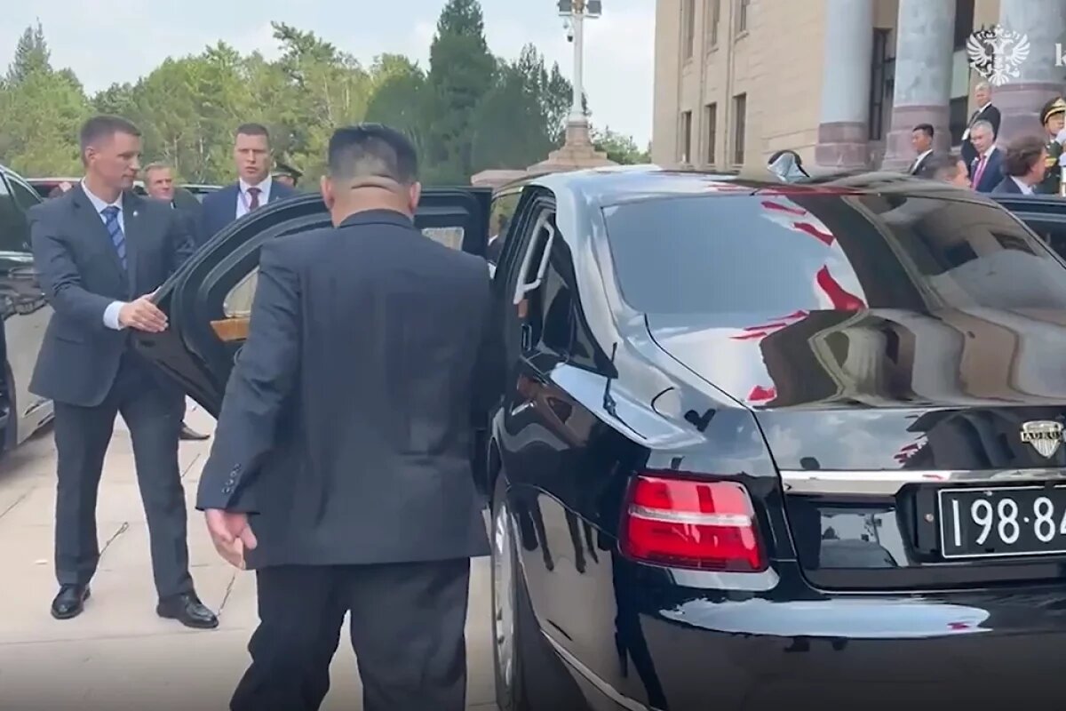    Сенатор Климов объяснил моду на «лимузинную дипломатию» среди лидеров стран