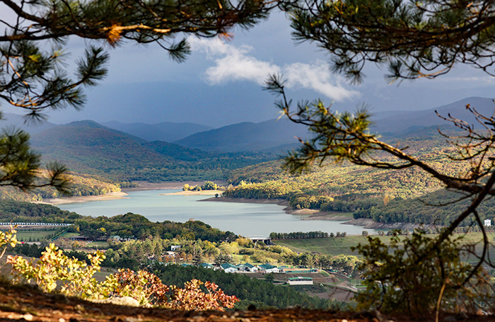    Осень в Крыму.Сергей Мальгавко/ТАСС