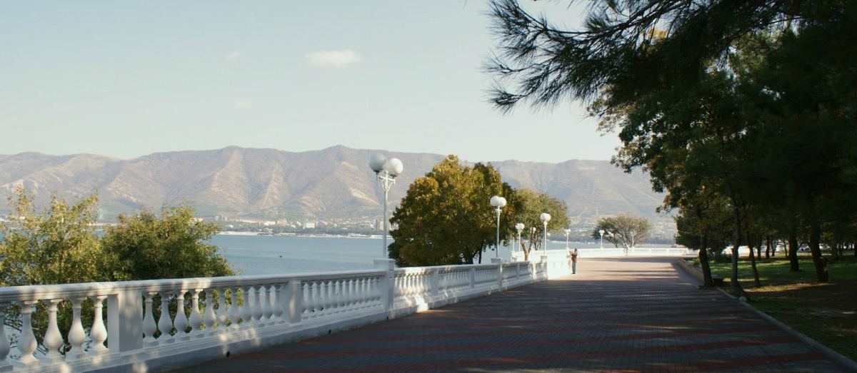 Главная достопримечательность Геленджика — его набережная протяжённостью 14 км. Источник: Яндекс Карты. Автор: Олег К.