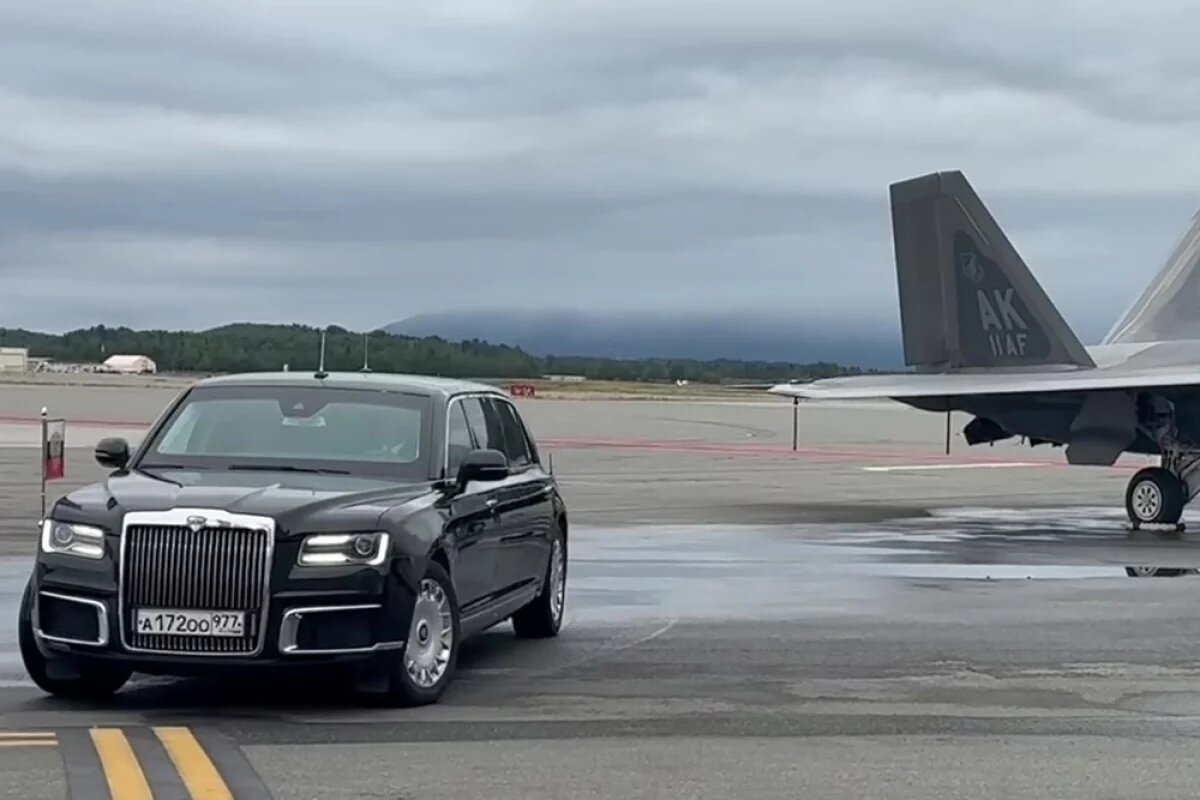    Холгова: лидеры выбирают «лимузинную дипломатию» из-за нехватки времени