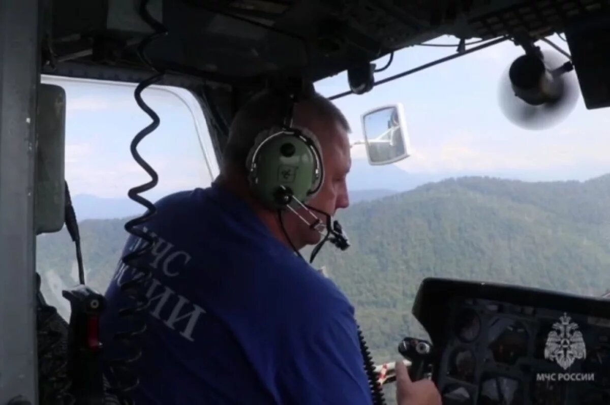    С борта воздушного судна поиски продлились около двух часов.