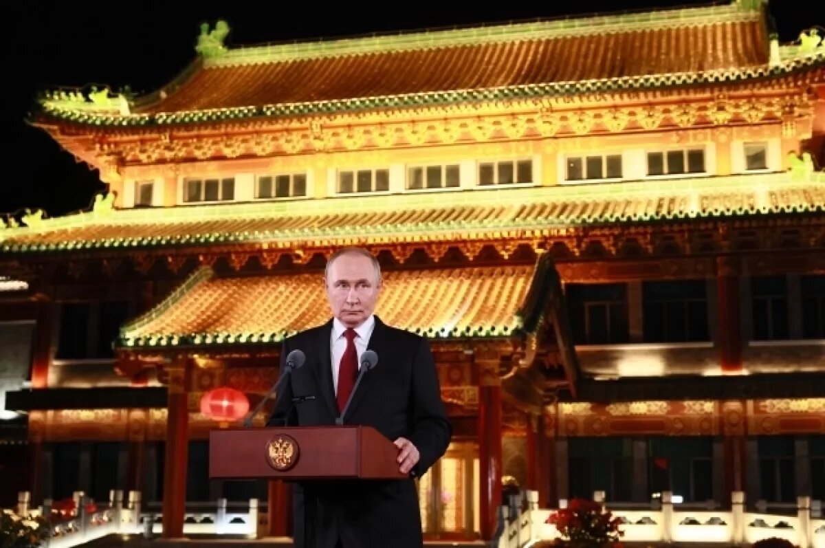    Путин: Россия и Китай ведут работу над совместными фильмами