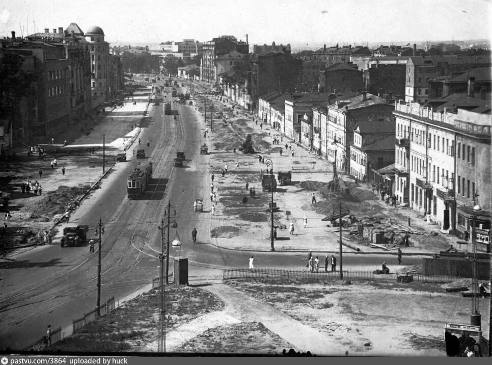 Большая Садовая, 1934-1936 год. Источник https://www.liveinternet.ru/users/larissa1425/rubric/5248946/page26.htmlprofile?utm_medium=organic&utm_source=yandexsmartcamera.