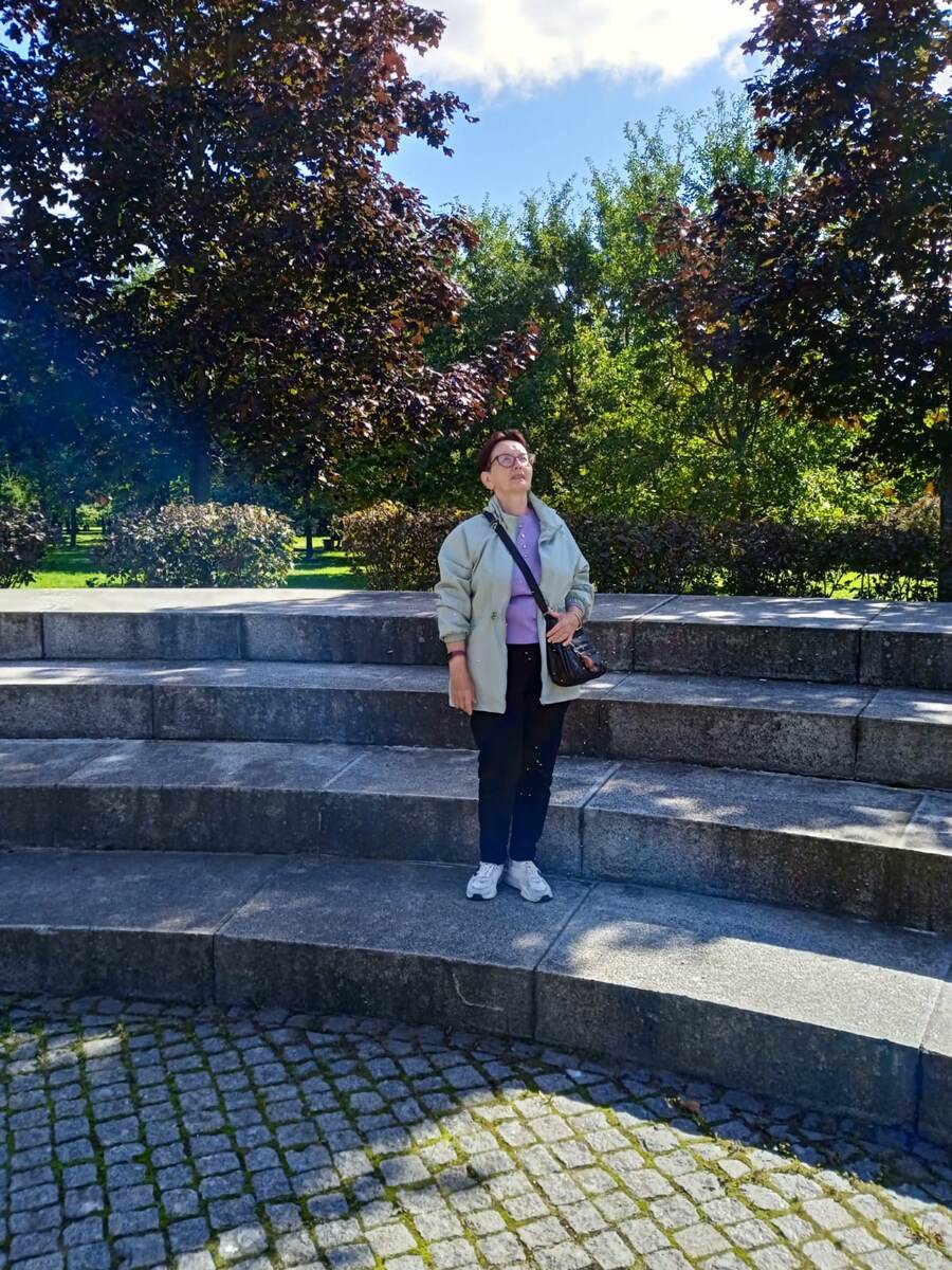 Наверное ворону увидела😂