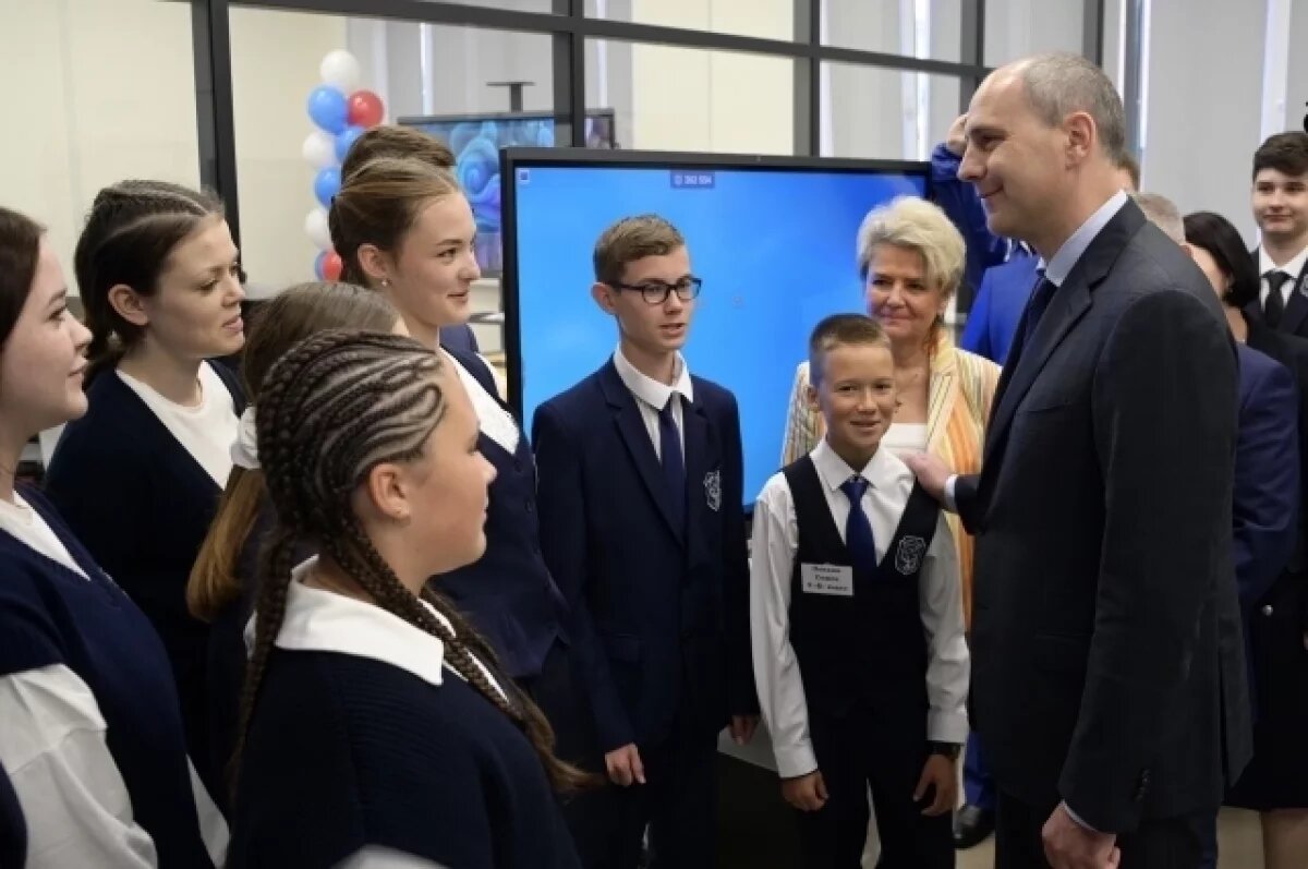    Денис Паслер оценил подготовку кадров в Новоуральске