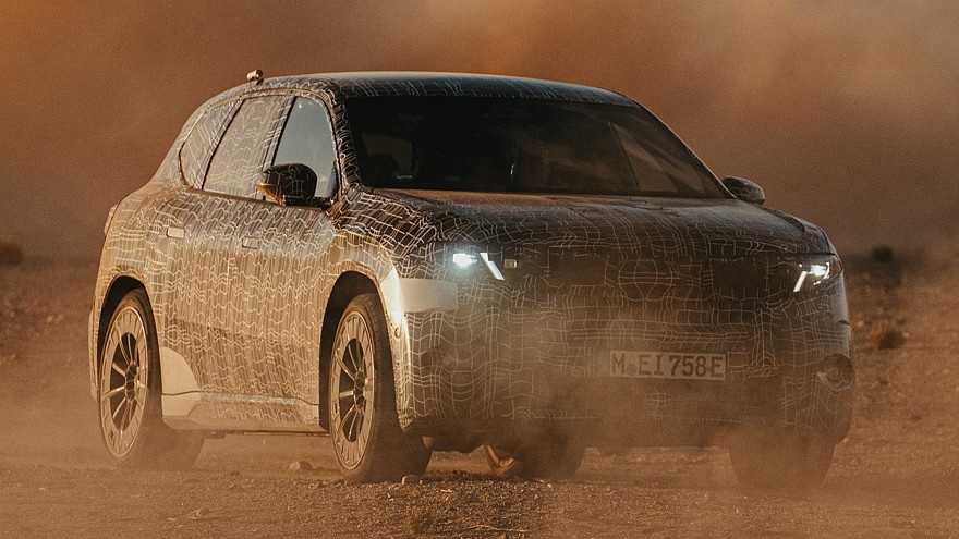    На фото: прототип BMW iX3 нового поколения