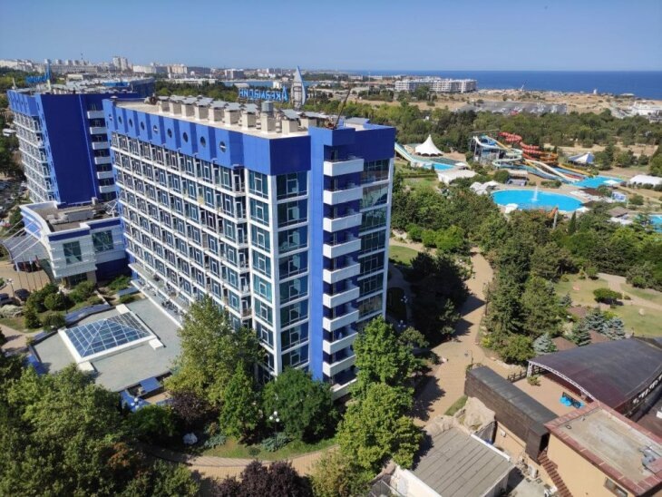     Отель в Севастополе. Фото Кирилла Сомова.