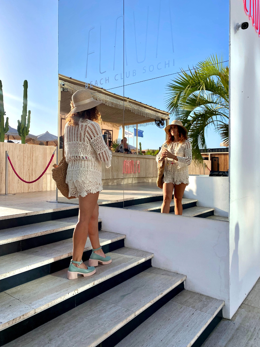 «Каждое маленькое решение приближает нас к нашей истинной сущности». Карл Юнг
