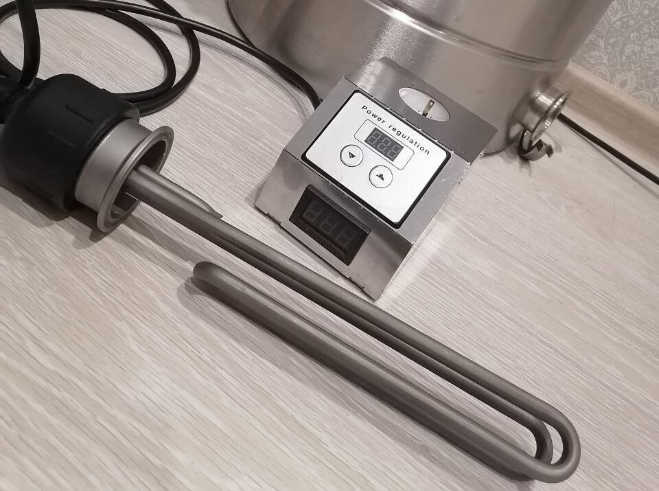 ТЭН с терморегулятором (ТЭН недавно сгорел, к сожалению).