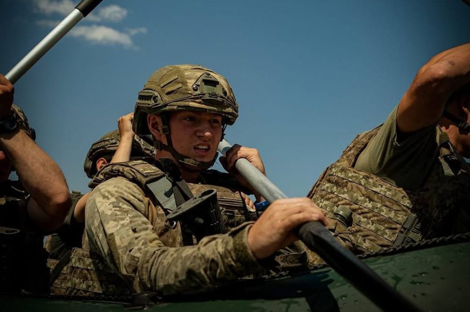    Социальные сети