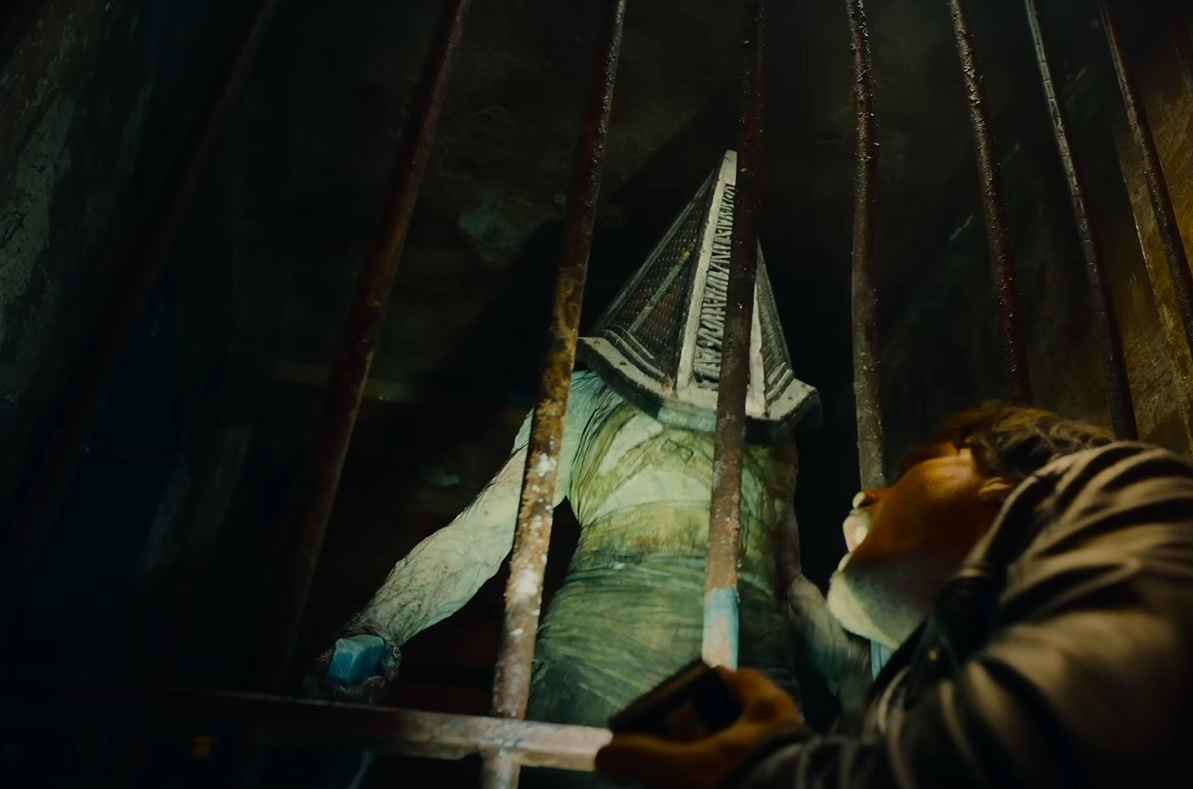 кадр из тизера фильма Возвращение в Сайлент Хилл