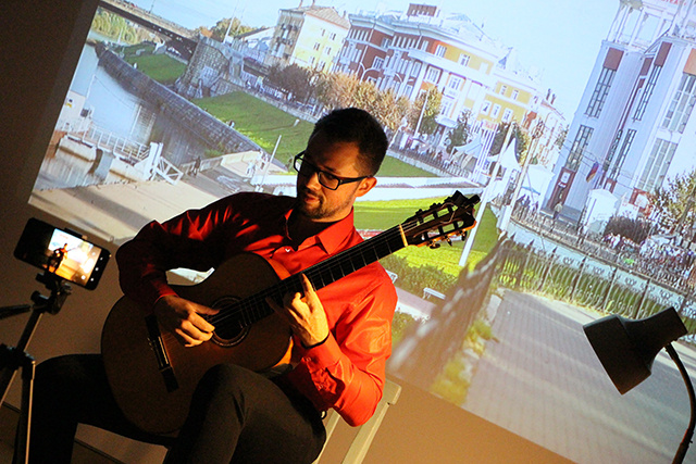 В Твери талантливые исполнители играют для талантливых слушателей. Назар Малышев