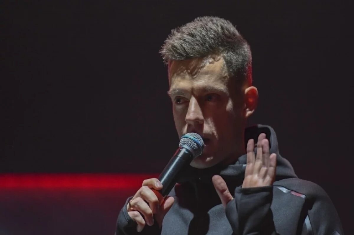    Блогер Юрий Дудь досрочно приостановил действие товарного знака «вДудь»