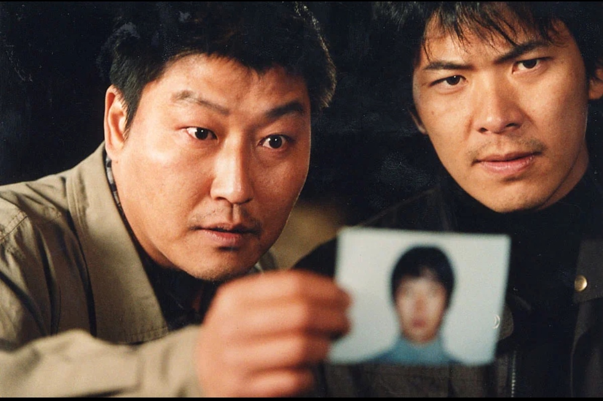 Со Хан-хо  и Ким Сан-гён. Кадр из фильма.