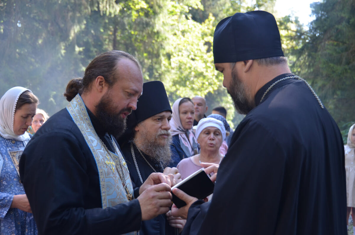 Рекомендовано читать молитвы вдумчиво и без спешки, избегая автоматического повторения слов.  Фото: Фото: ФедералПресс / Татьяна Буторина