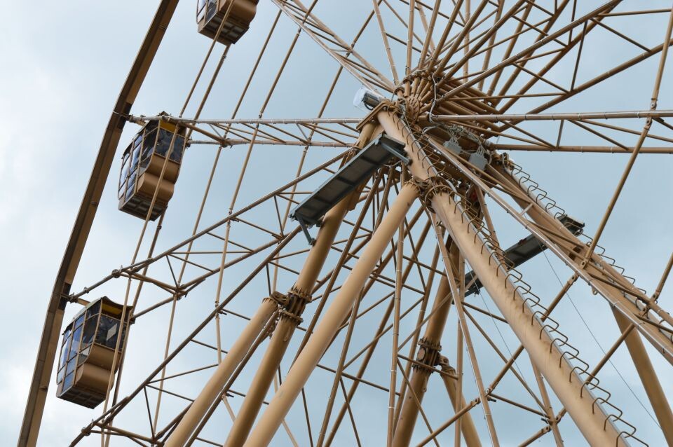    Колесо обозрения в Барнауле. Источник: Екатерина Жолнерова