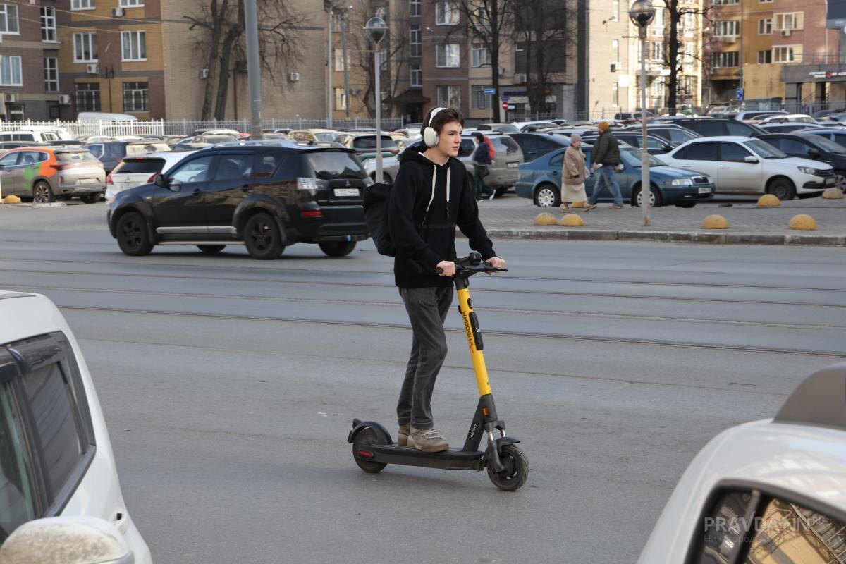    За три летних месяца в регионе произошло 103 ДТП с участием СИМ