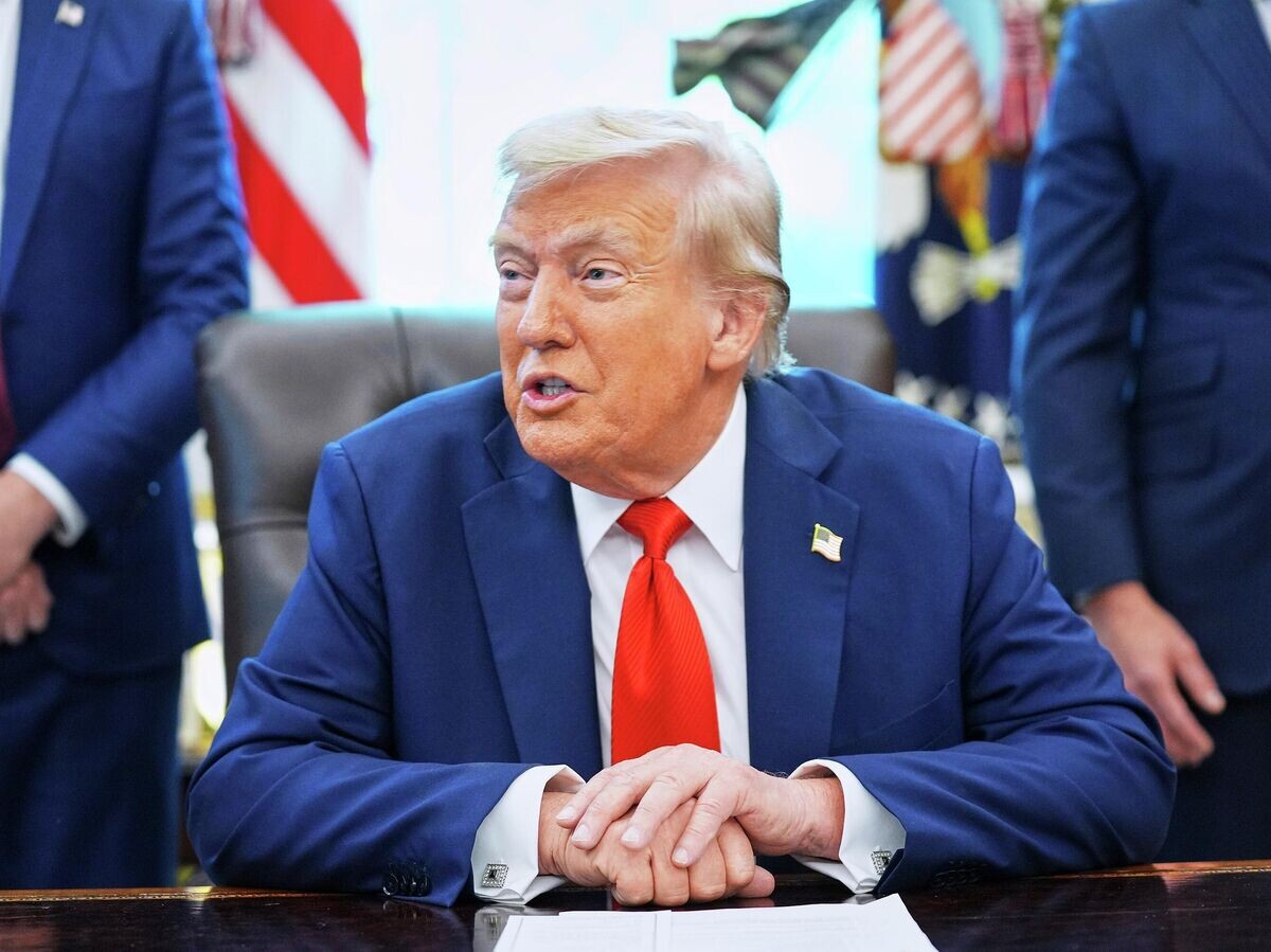    Президент США Дональд Трамп в Овальном кабинете Белого дома© AP Photo / Evan Vucci