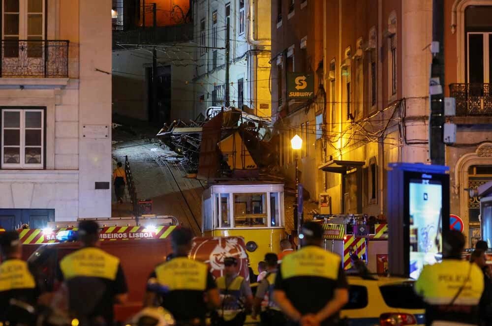    Все случилось во время вечернего часа пик. Фото: Reuters