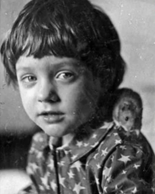 Роман Попов в детстве